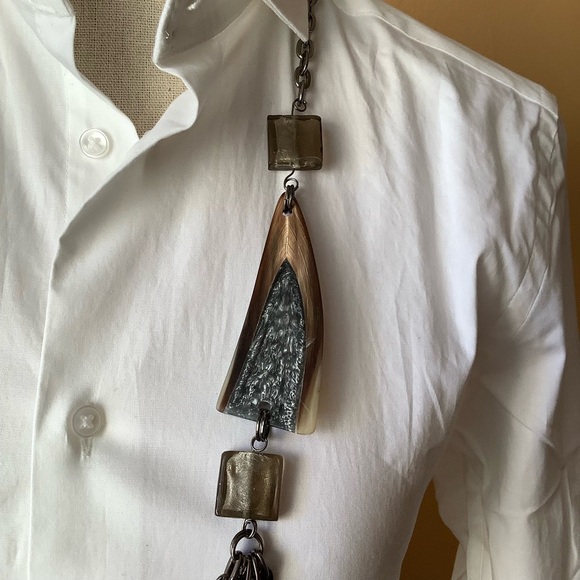 Edgy Multi-Chain Statement Necklace - Picture 4 of 9